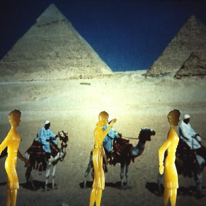 Tourism: Pyramids/ First View